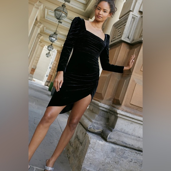 NWT Veronica Beard Toki Ruched Crushed Velvet Mini Black Dress Holiday Witchy - Picture 11 of 16